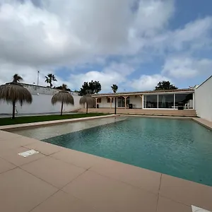 Con Piscina Bajo De Guia Apartamento